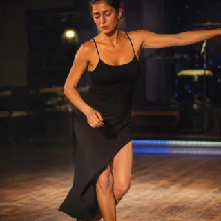 Cover — ΧΟΡΕΨΕ ΓΙΑ ΜΕΝΑ ΤΩΡΑ